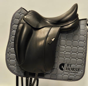 Equipe Olympia Dressyrsadel 17"/+0,5