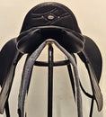 Load image into Gallery viewer, Prestige Philosophy Dressyrsadel 17"/34
