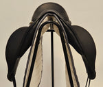 Ladda upp bild till gallerivisning, Equipe Viktoria Dressyrsadel 17&quot;/+1

