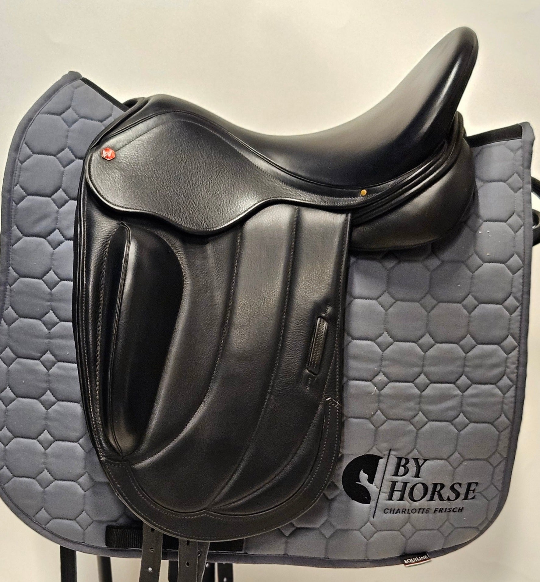 Albion Fabrento Dressyrsadel 17"/W