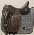 Load image into Gallery viewer, Patrick Saddlery Leggero Dressyrsadel 17,5/M
