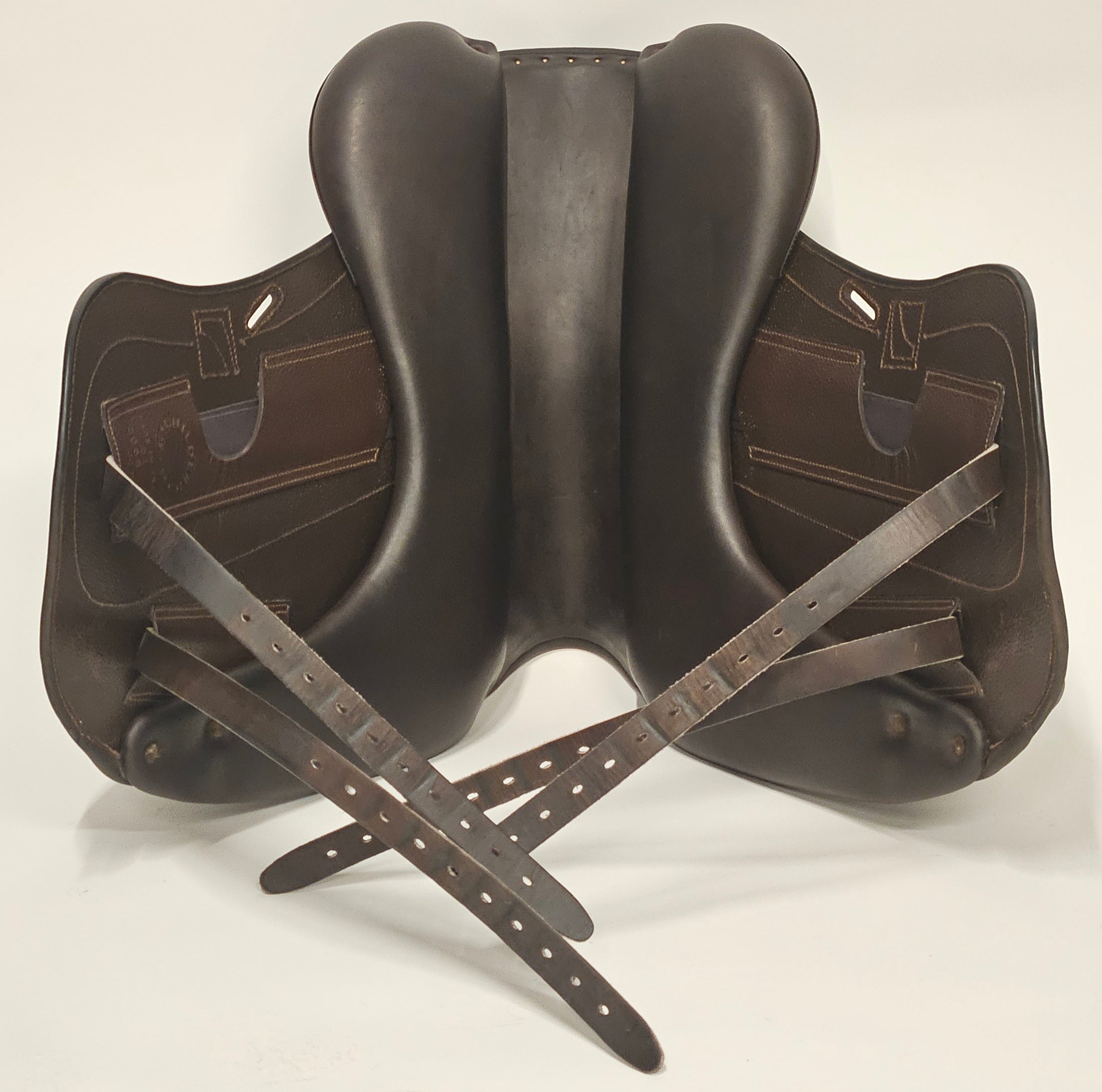 Childeric DI Dressyrsadel 18"/MW
