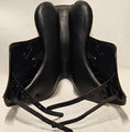 Load image into Gallery viewer, Prestige Venus Style K Dressyrsadel 17"/33
