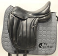 Load image into Gallery viewer, Equipe Viktoria Dressyrsadel 17,5"/M
