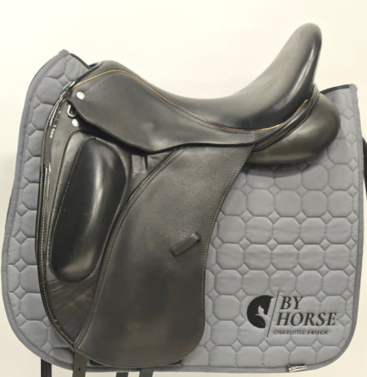 Custom Wolfgang Gemini R Dressyrsadel 18"