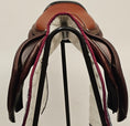 Load image into Gallery viewer, CWD 2GS Hoppsadel 17,5"/M
