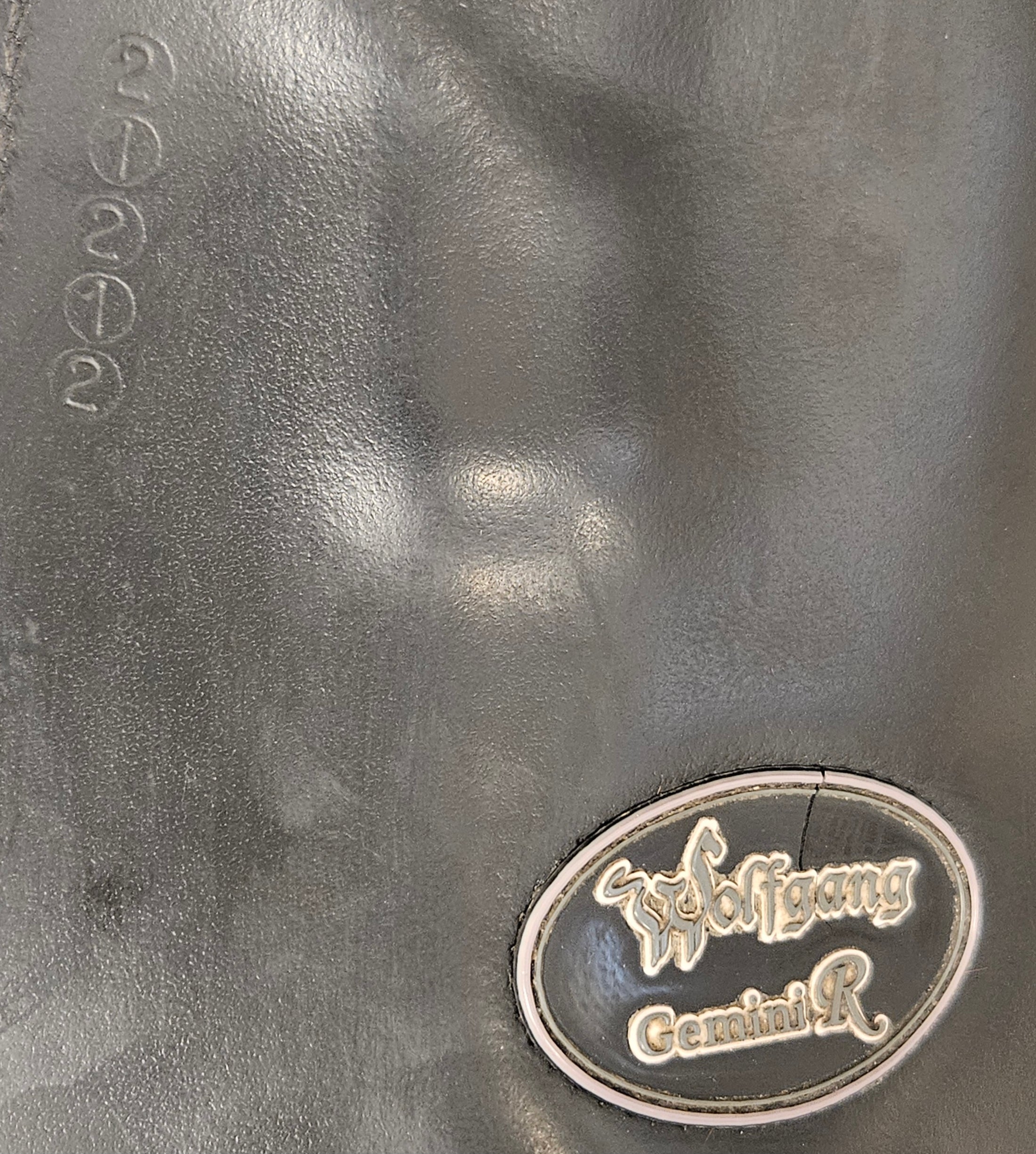 Custom Wolfgang Gemini R Dressyrsadel 18"