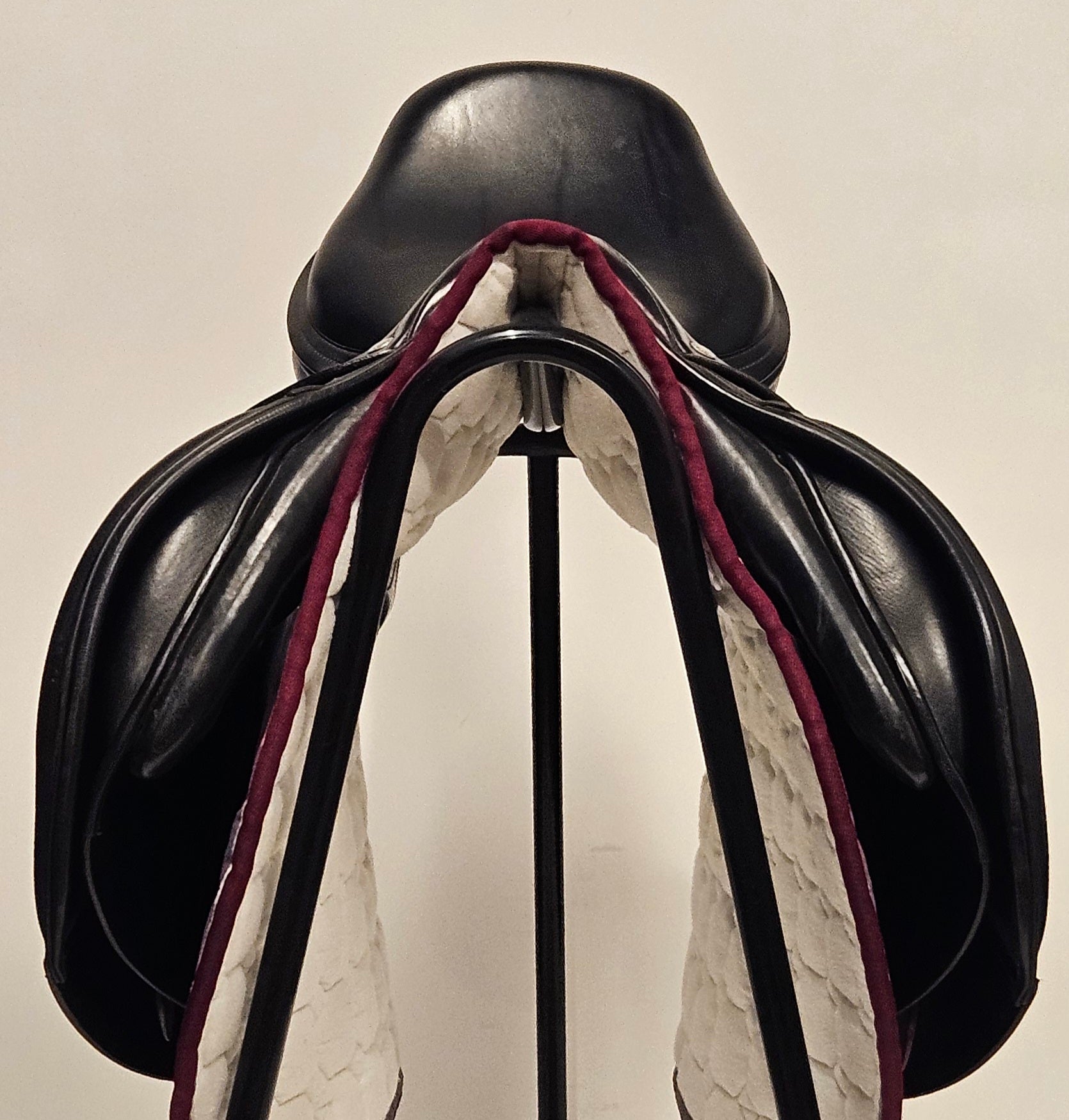 Amerigo Alto AME Hoppsadel 17,5"/+2,5