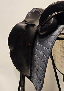Erreplus Vittoria Dressyrsadel 18"/34(M)