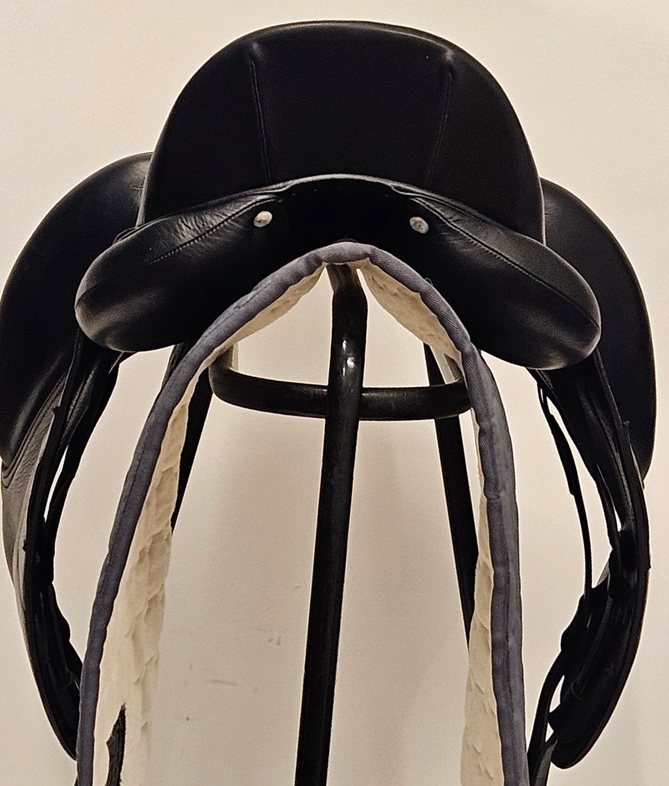 Antares Tempo Dressyrsadel 17,5/MW