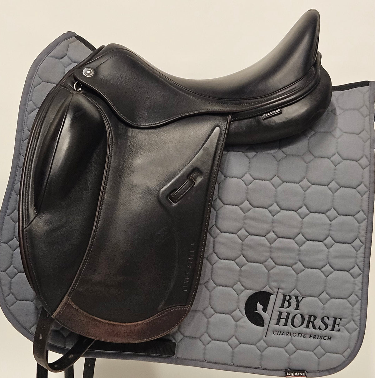 Prestige Venus Style KD Dressyrsadel 17"/33