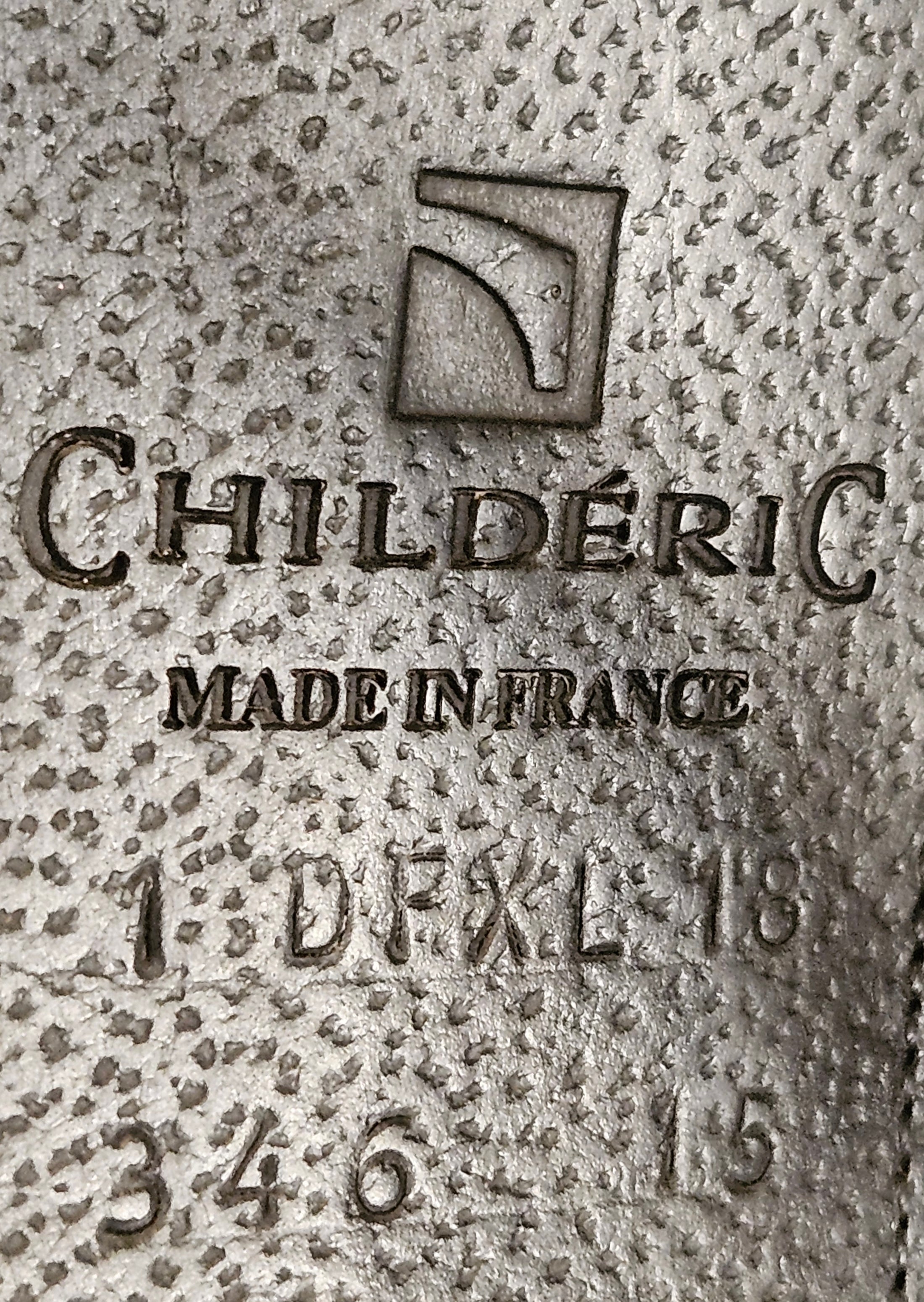 Childeric DFXL Dressyrsadel 18"