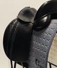 Load image into Gallery viewer, Crown Ideal Warmblood Dressyrsadel 16,5"/W
