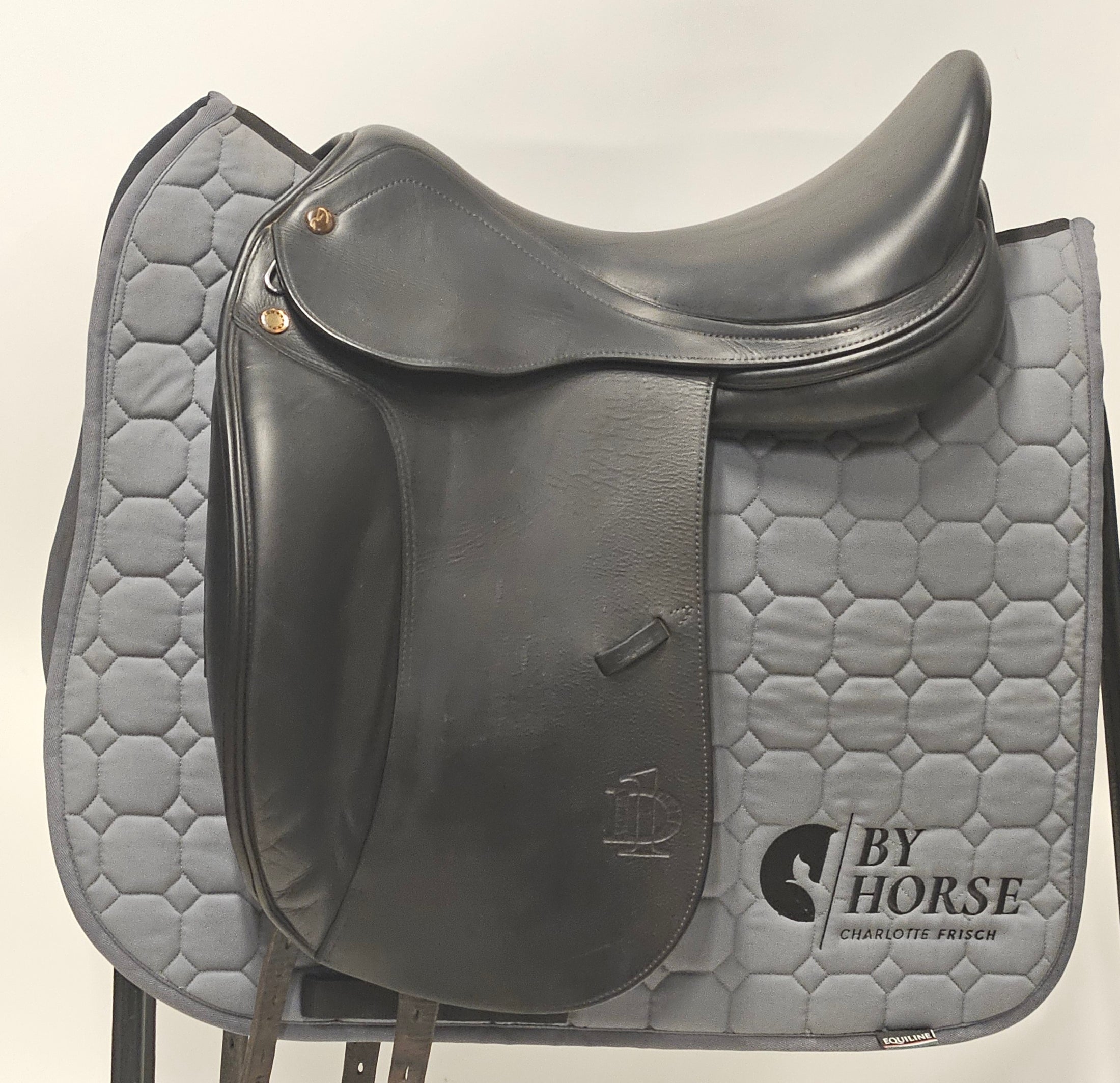 Prestige D1 Dressyrsadel 17"/M