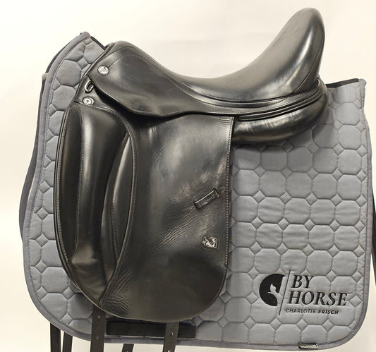 Prestige D2 Zero Dressyrsadel 17"/M