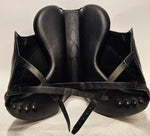 Ladda upp bild till gallerivisning, Antares Cadence Dressyrsadel 17&quot;/ MW
