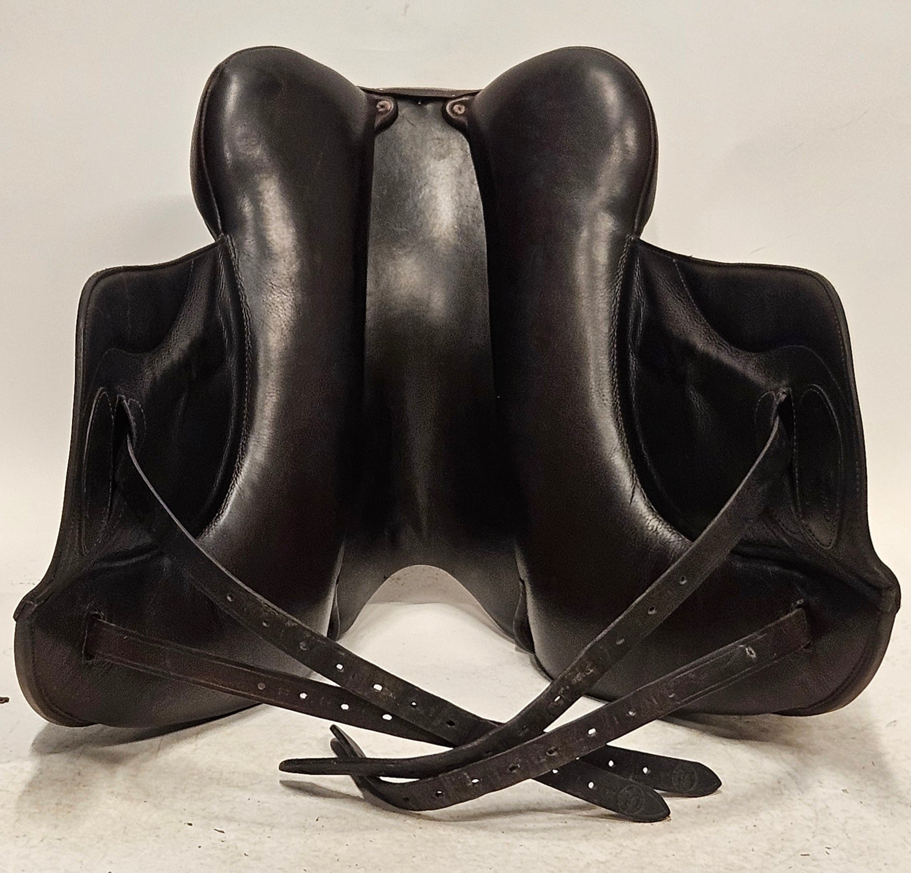 Patrick Saddlery Leggero Dressyrsadel 17,5/XW