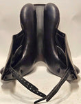 Load image into Gallery viewer, Erreplus Vittoria Dressyrsadel 18"/34(M)
