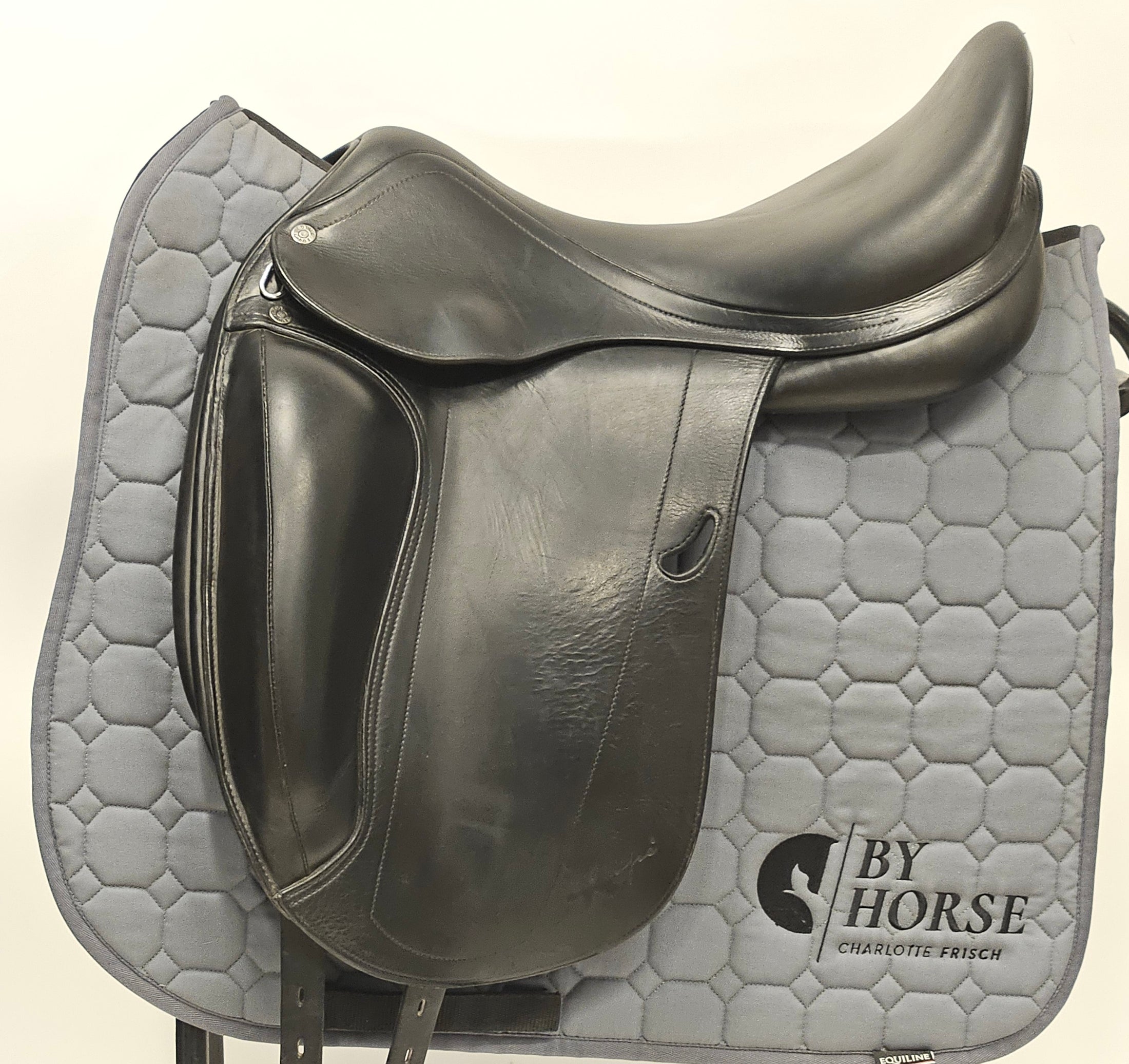 Equipe Emporio Dressyrsadel 17,5"/M +1