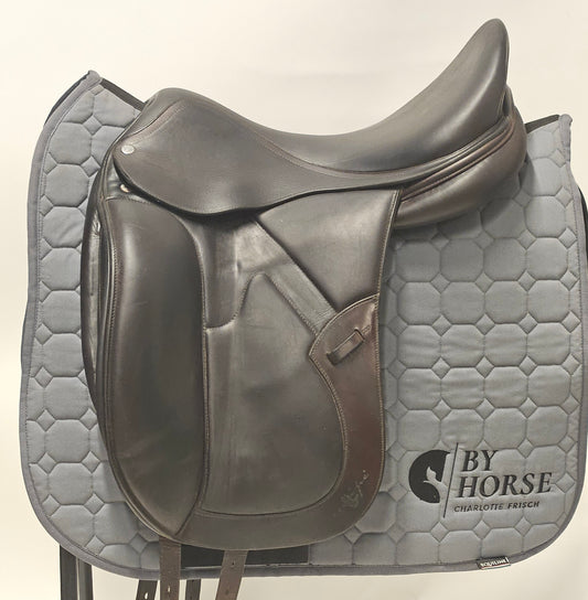 Equipe Bocelli Dressyrsadel 17,5" /+2