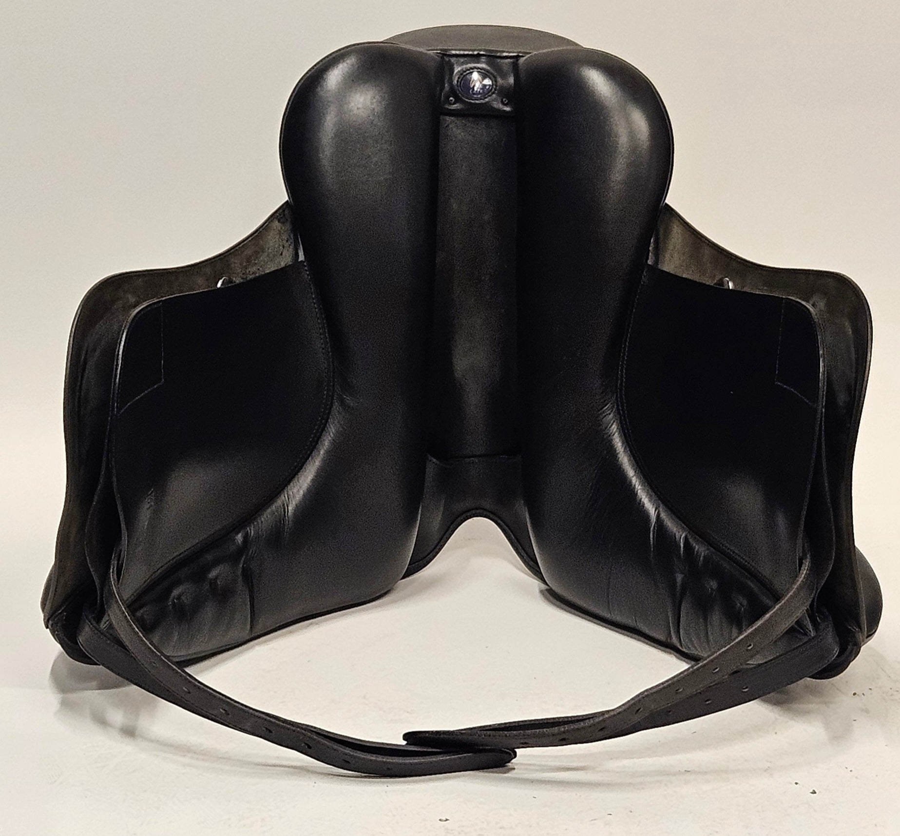 Bates Innova Dressyrsadel 17,5"/M