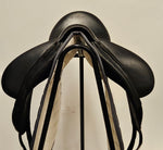 Ladda upp bild till gallerivisning, Devoucoux Makila Harmonie S Dressyrsadel 17,&quot;/N
