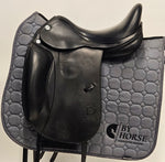 Ladda upp bild till gallerivisning, Prestige D1 Dressyrsadel 16&quot;/M
