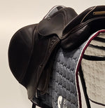 Ladda upp bild till gallerivisning, Prestige Versailles Hoppsadel 17&quot;/34
