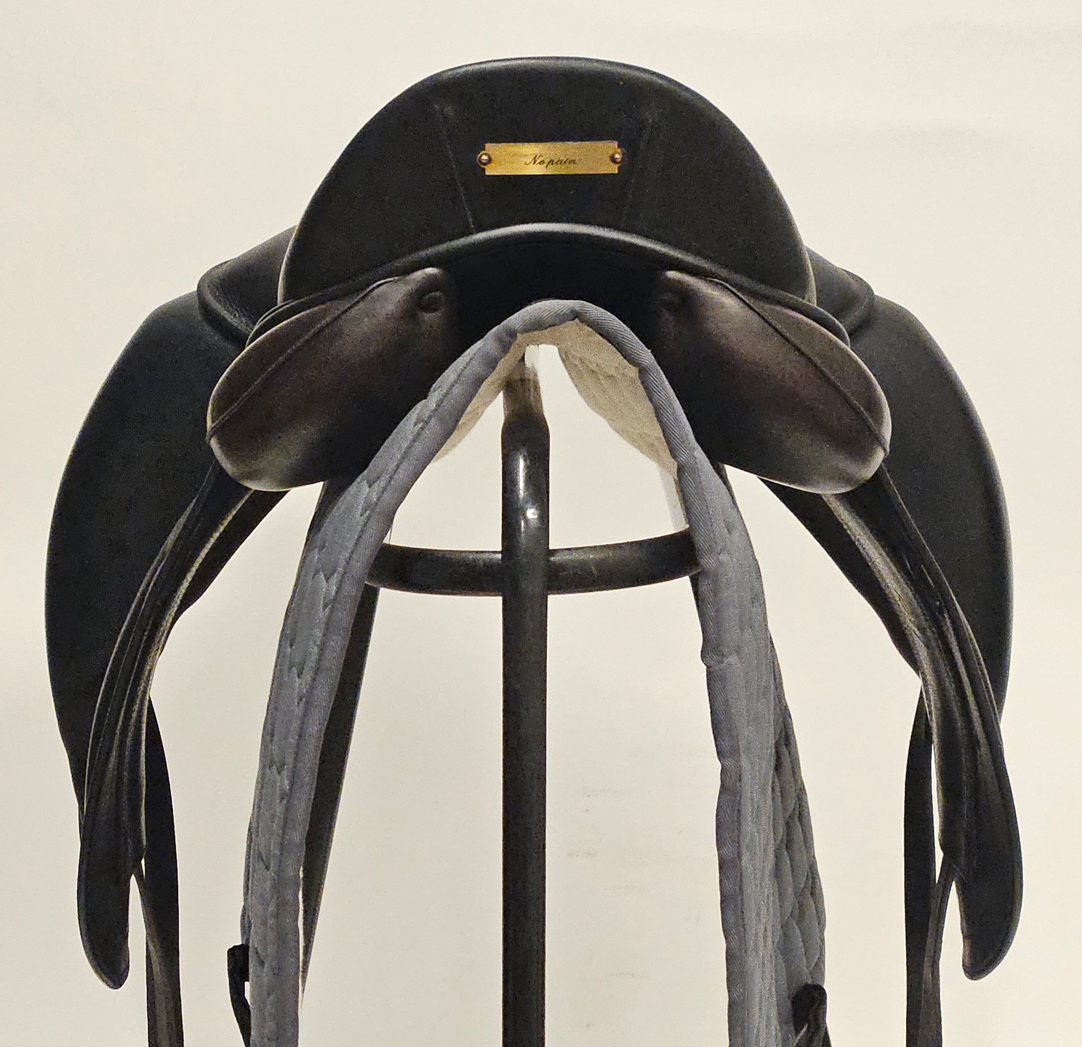 Childeric DSC Dressyrsadel 17"/MW