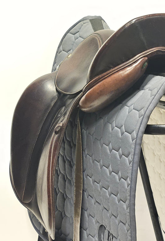 Devoucoux Makila Dressyrsadel 17"/ M