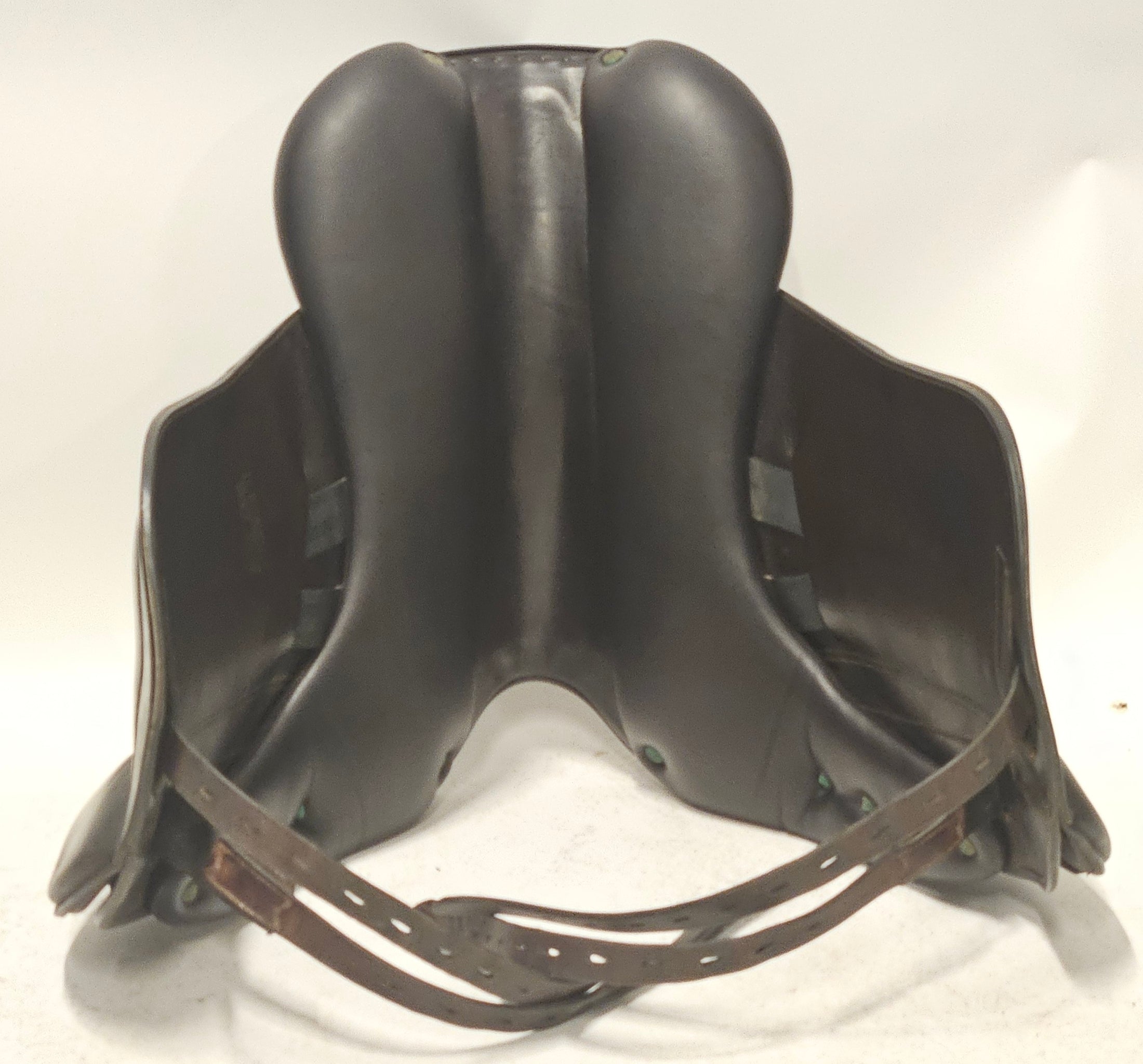Equipe Bocelli Dressyrsadel 17,5" /+2