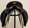 Load image into Gallery viewer, Kieffer Achen Allroundsadel 17"/M
