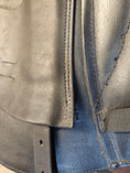 Load image into Gallery viewer, Prestige D1 Dressyrsadel 17"/M
