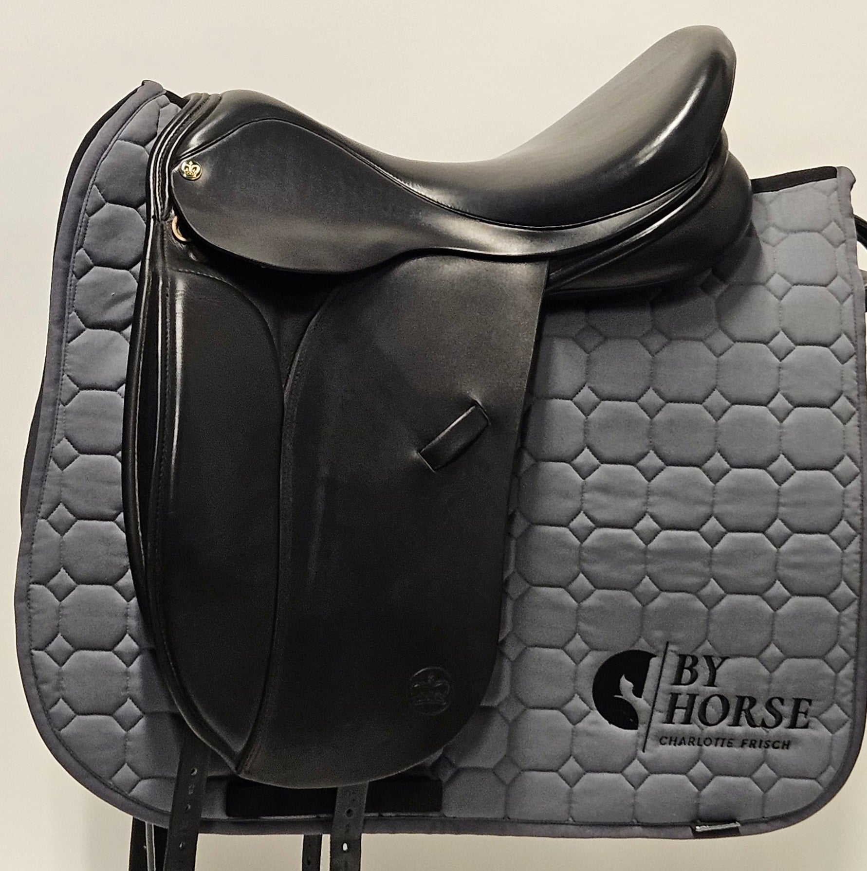 Crown Ideal Jessica Dressyrsadel 17"/MW