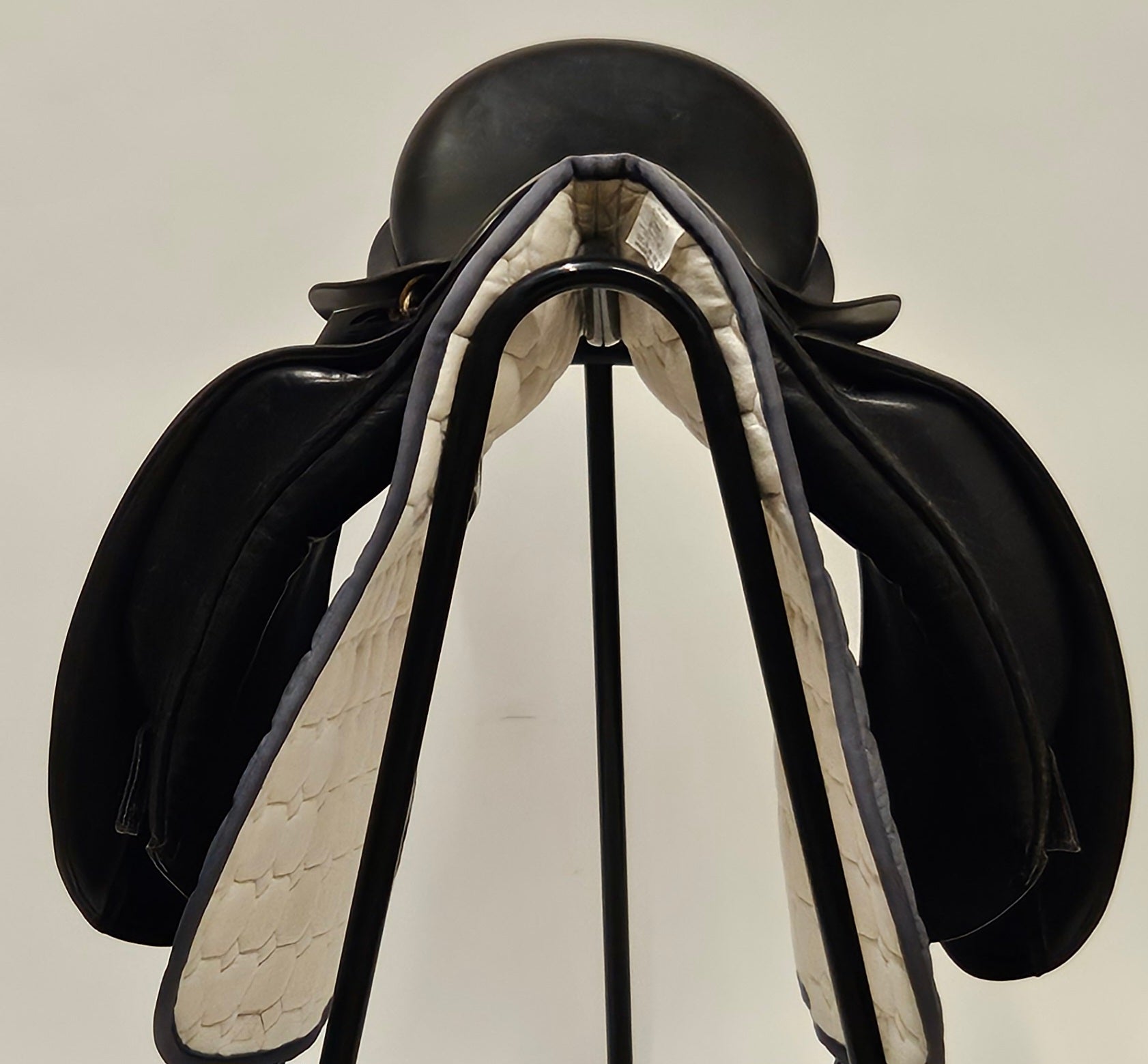 Jeremy Rudge Dressyrsadel 17"/W