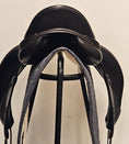 Load image into Gallery viewer, Equipe Olympia Dressyrsadel 17"/M
