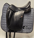 Load image into Gallery viewer, Equipe Olympia Dressyrsadel 17"/+2

