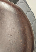 Load image into Gallery viewer, Devoucoux Makila Dressyrsadel 17"/ M
