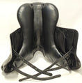 Load image into Gallery viewer, Prestige D2 Zero Dressyrsadel 17"/M
