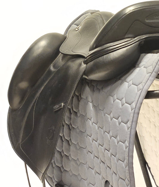 Prestige X-D2 Dressyrsadel 18"/MW