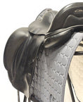 Load image into Gallery viewer, Prestige D2 Zero Dressyrsadel 17"/M
