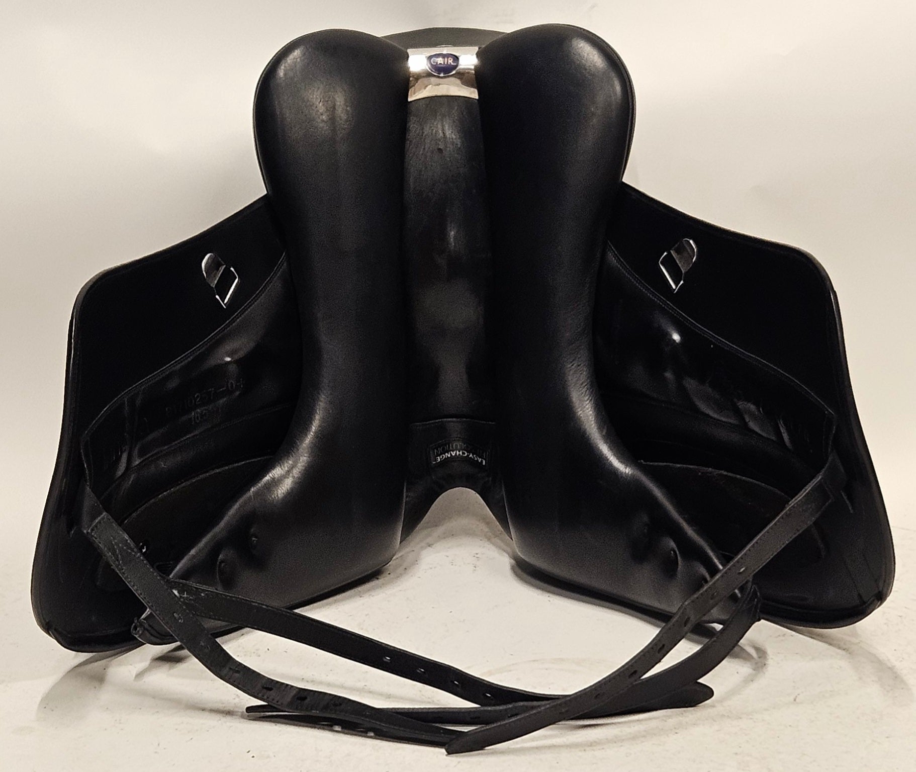 Bates Innova Dressyrsadel 16,5"/M