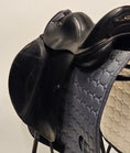Load image into Gallery viewer, Prestige x-Helen Dressyrsadel 17"/31
