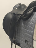 Load image into Gallery viewer, Prestige Inspire Dressyrsadel 16"/34
