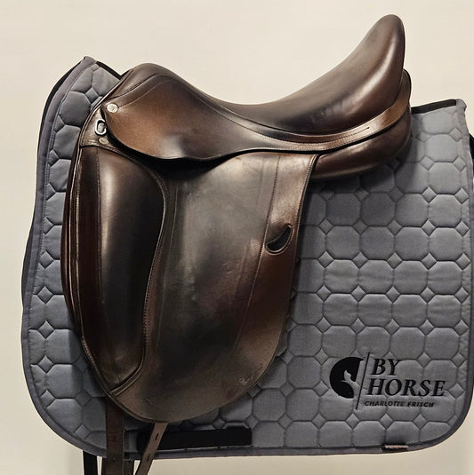 Equipe Emporio Dressyrsadel 17"/+1