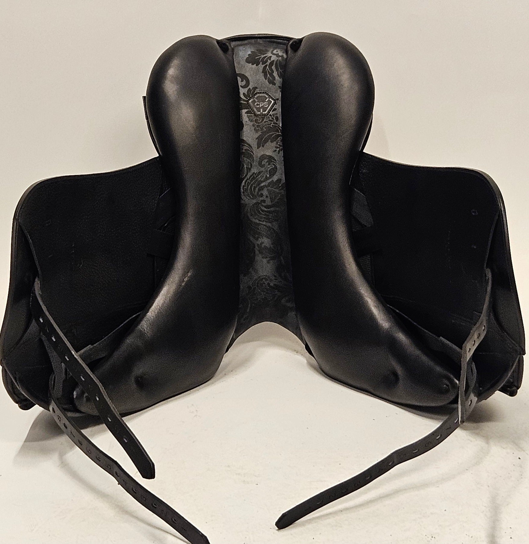 Prestige Melody Deep seat Dressyrsadel 17"/34