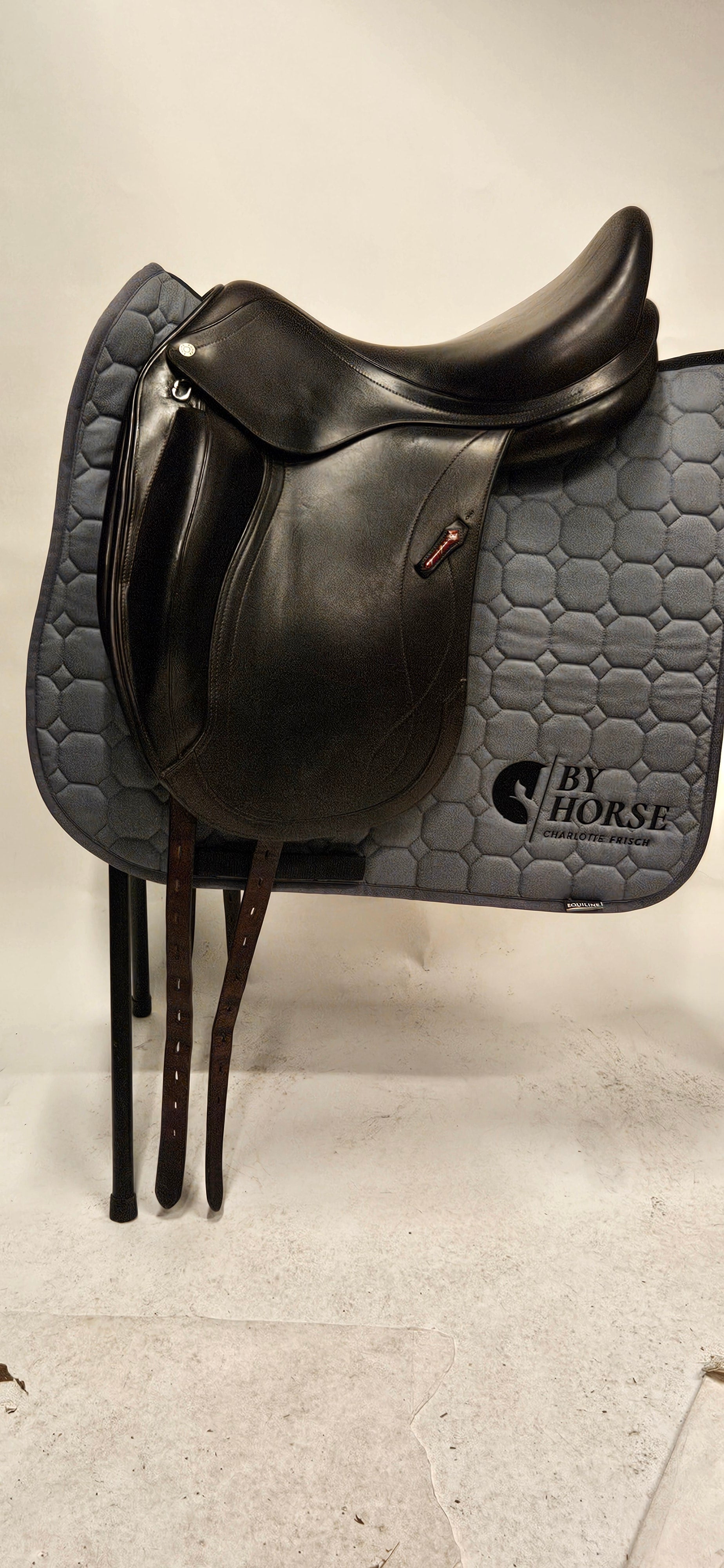 Equipe Olympia Dressyrsadel 17"/+1