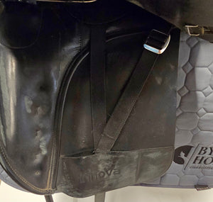 Bates Innova Dressyrsadel 17,5"/M