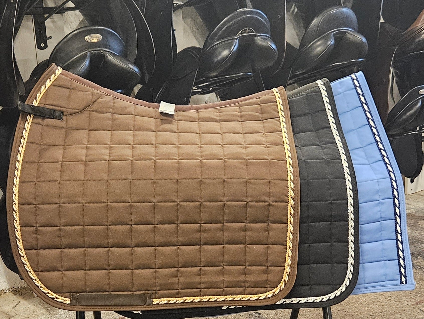 Mias Schabrak Dressyr