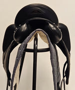 Ladda upp bild till gallerivisning, Equiline Alissum Dressyrsadel 17&quot;/MW

